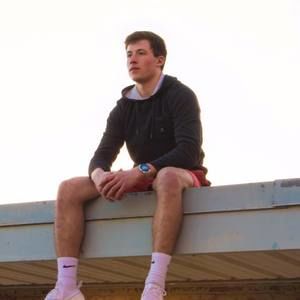 Meet your Posher, Kyle